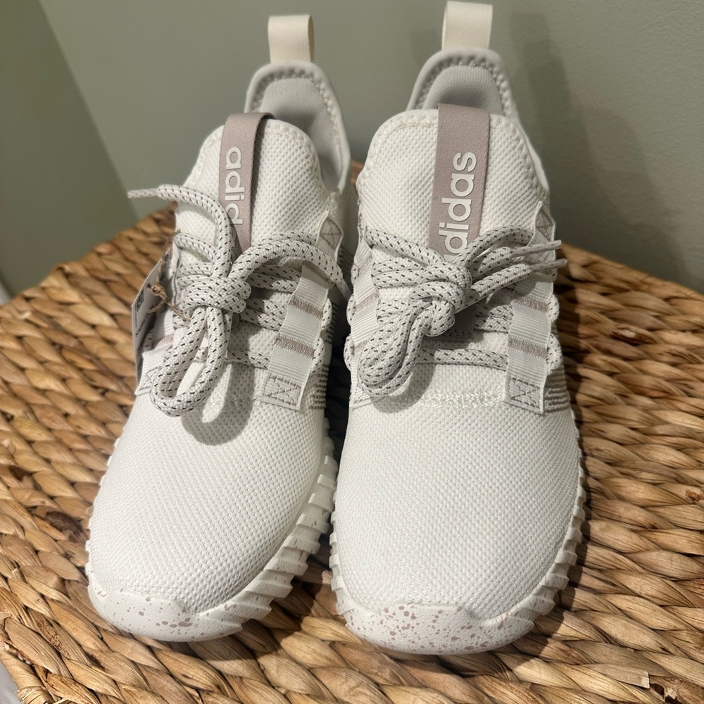 Adidas Kaptir Flow Off White